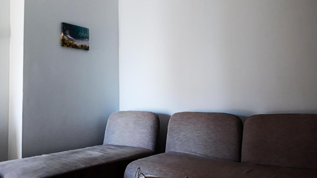 Hotel Sea Breeze Sarande Bagian luar foto