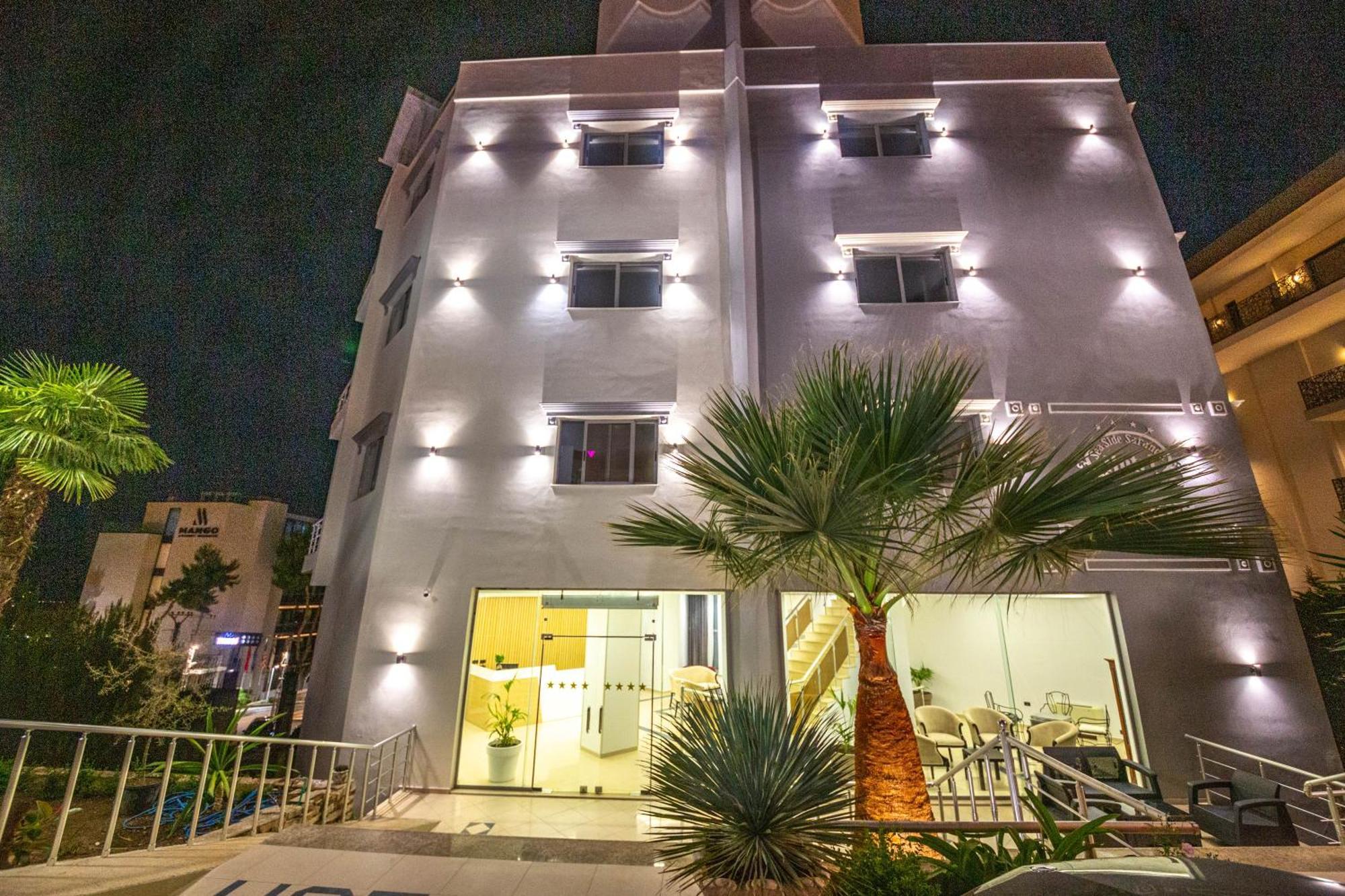 Hotel Sea Breeze Sarande Bagian luar foto